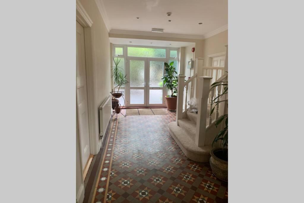 A Cozy House To Stay In Sunny Bournemouth Bagian luar foto