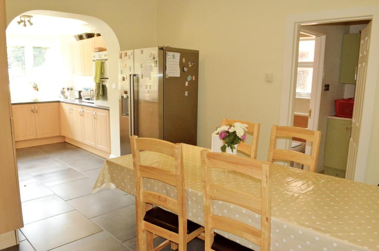 A Cozy House To Stay In Sunny Bournemouth Bagian luar foto